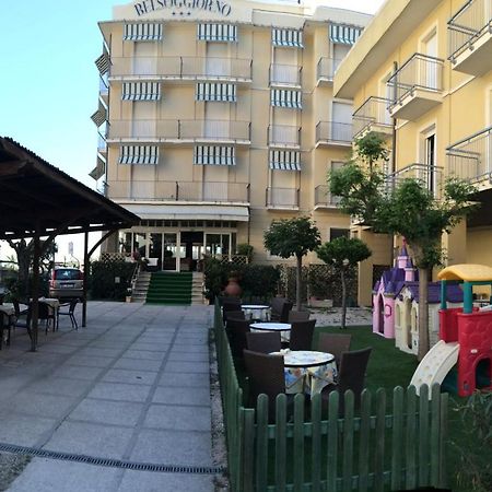 Hotel Belsoggiorno Каттолика Экстерьер фото